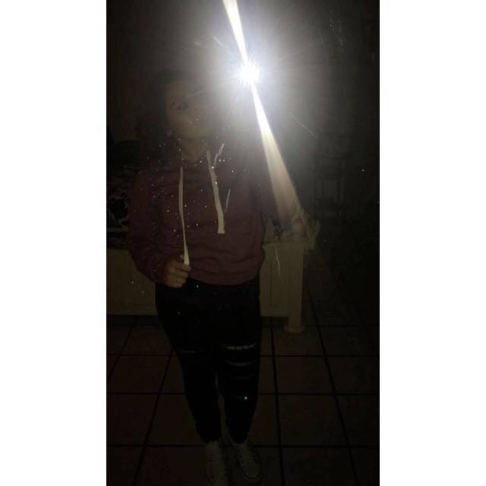 Meet your Posher, Alondra